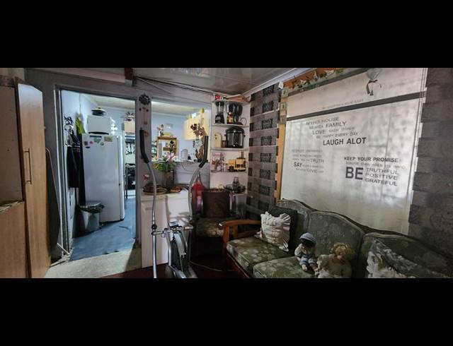 6 BEDROOM HOUSE FOR SALE IN ELSPARK